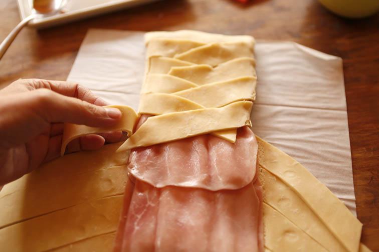 Trenza de jamón cocido y queso 16