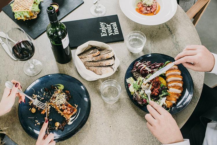 HomeLifeStyle-Magazine-Dear-Hotel-mesa