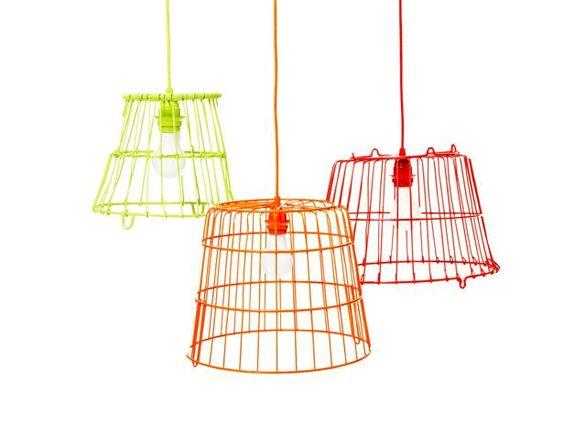 Y ahora que se llevan las cestas y el neón, tenemos este resultado divertido