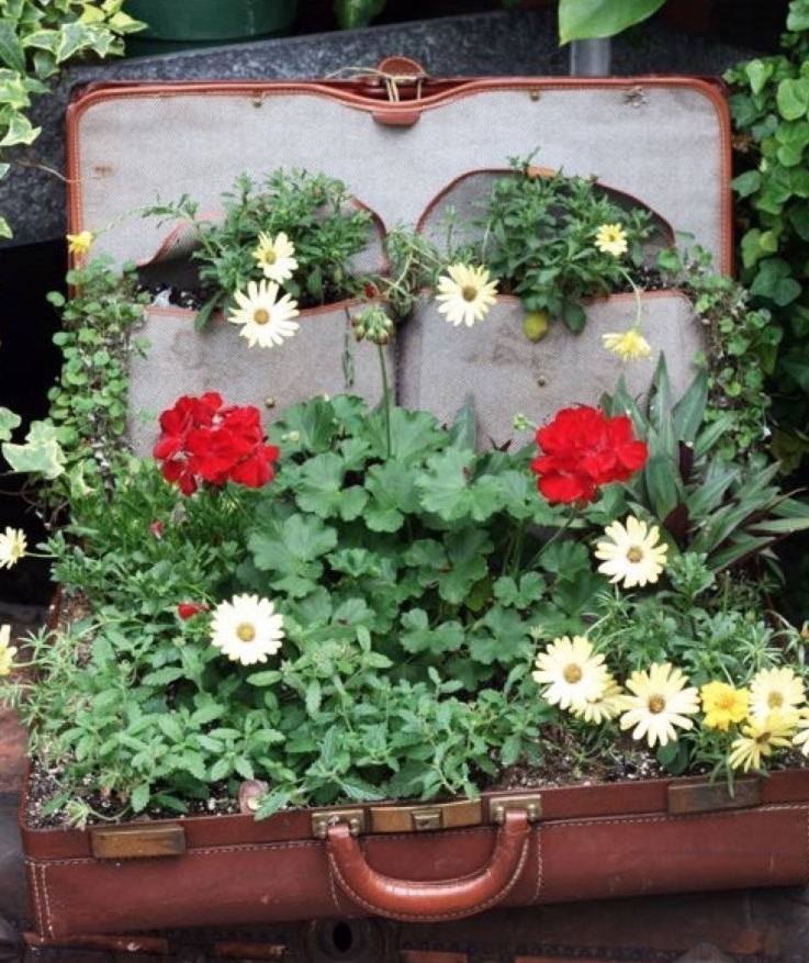 Ideas para decorar la casa con maletas