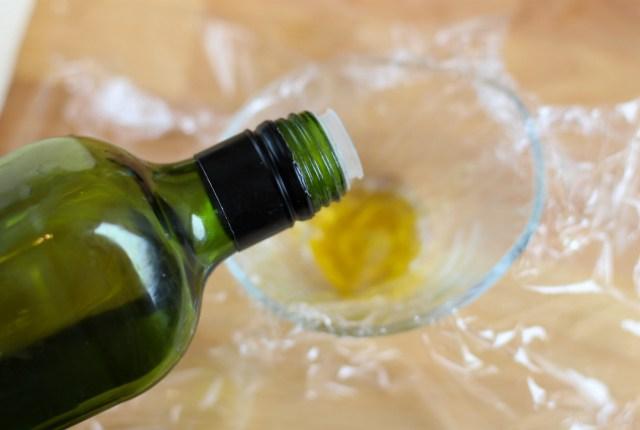 aceite-de-oliva-huevo-pochado