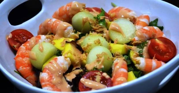 Ensalada-completa-con-langostinos-final