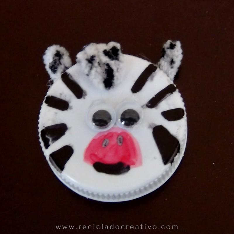 Animalitos - Cebra con un tapón - Manualidades
