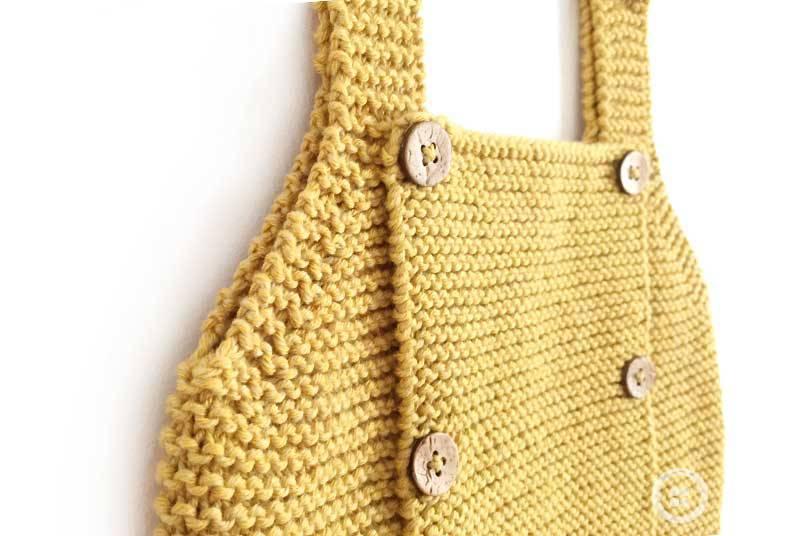 Como hacer un pelele a dos agujas de bebé tejido a punto musgo -Tutorial DIY paso a paso y patrón gratis 