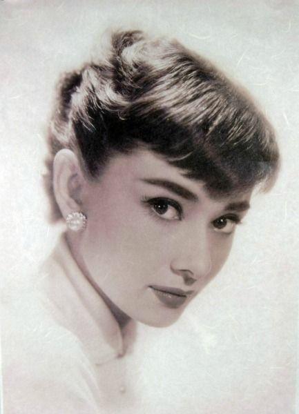 Audrey Hepburn 35x50