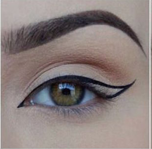 delineador de ojos -c