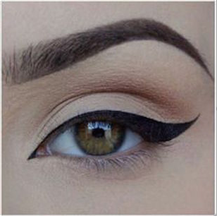 delineador de ojos -d