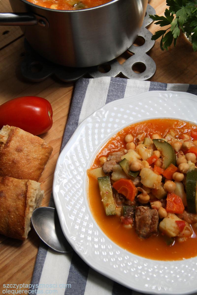 Potaje de cordero con garbanzos y calabacín