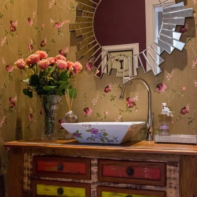 Baños de estilo ecléctico de Marcelo Lopes Arquitetura