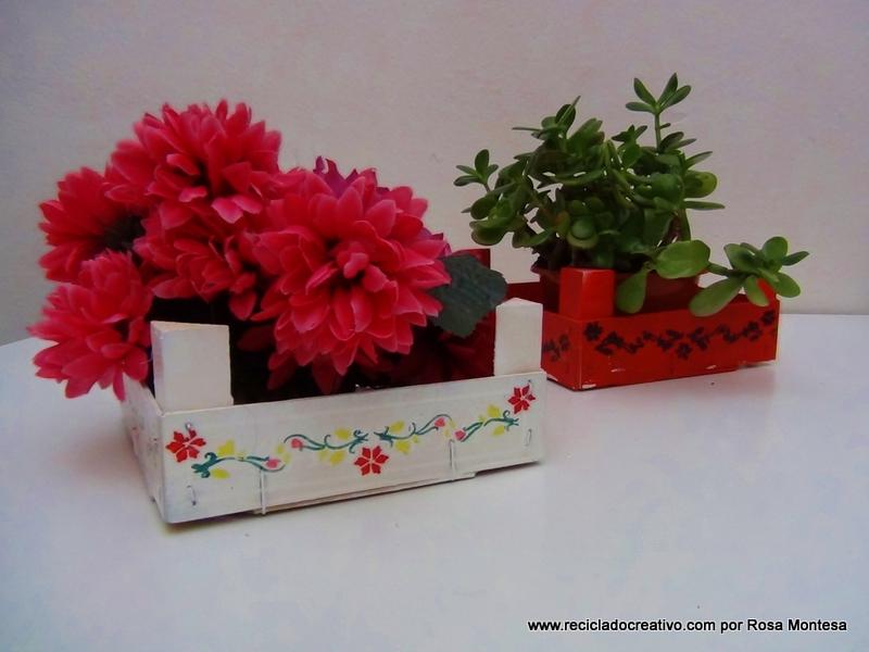 Reciclaje. Cajas de fresas para decoración