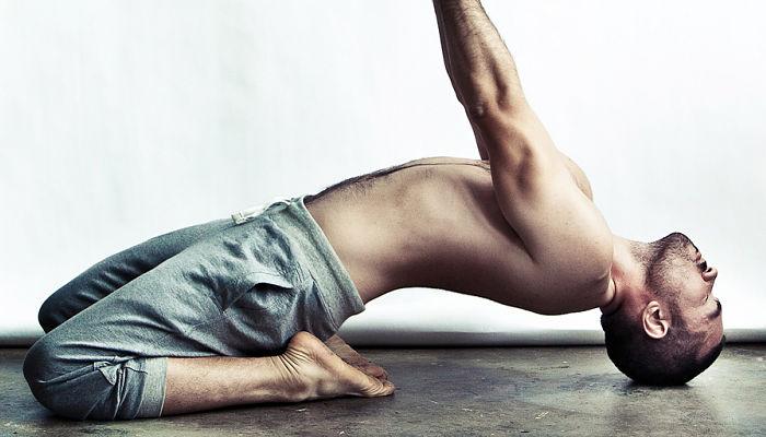6 Razones para que los hombres deberían hacer yoga