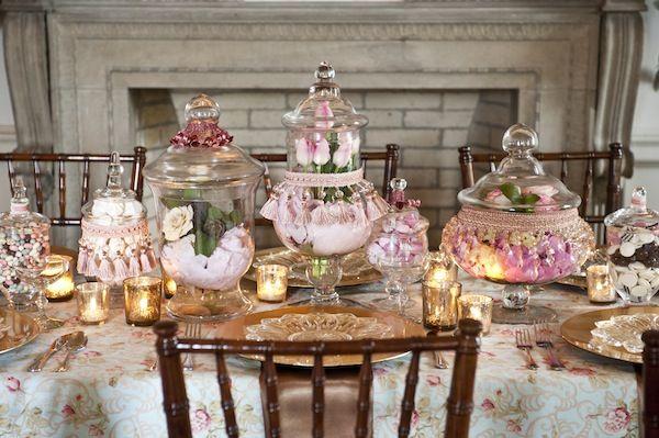 Mesa boda barroca rosas 