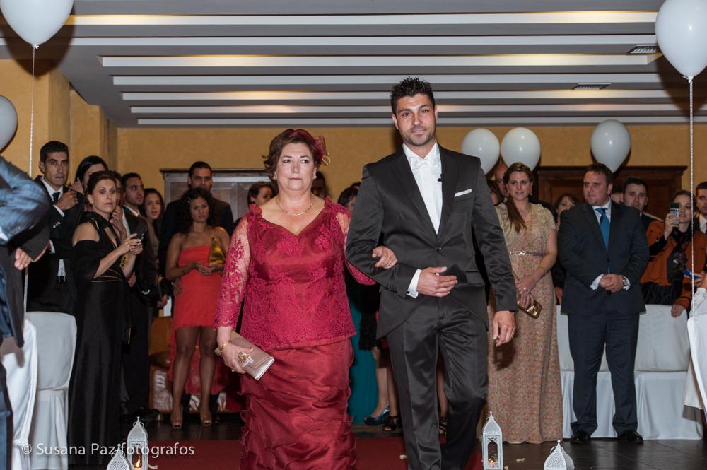 Boda en el Pazo Vilar de Ferreiros en A Coruña. SyM
