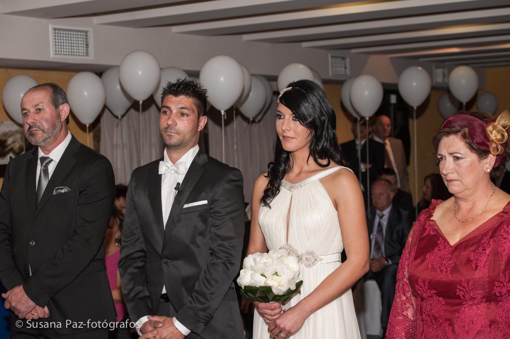 Boda en el Pazo Vilar de Ferreiros en A Coruña. SyM