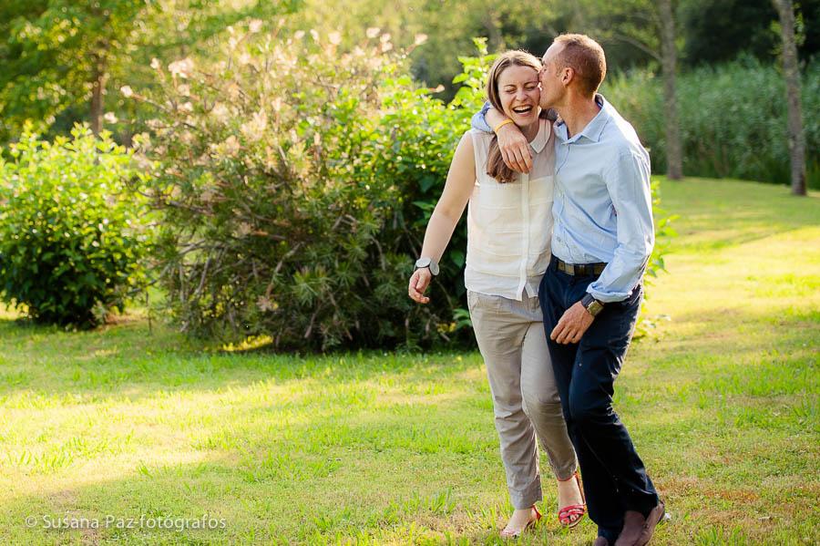 Fotos previas a la boda de Mariana y Marcos. En Pazo de Tambre, Sierra de Outes, muy cerca de Santiago de Compostela.