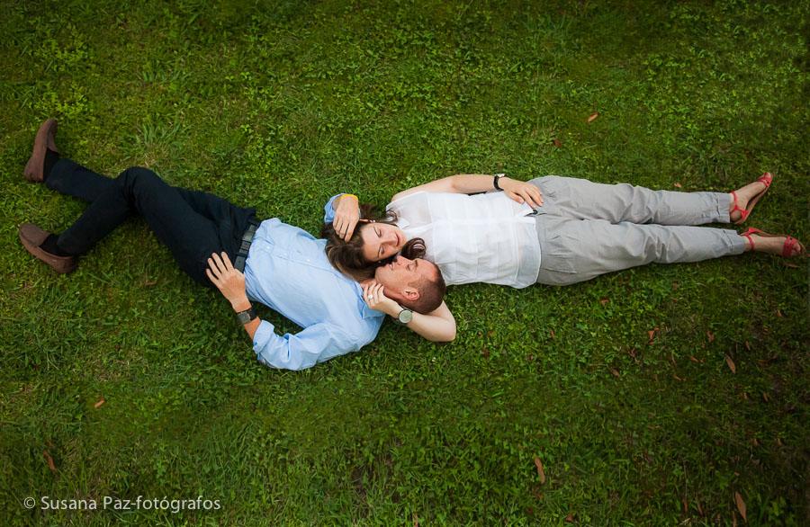 Fotos previas a la boda de Mariana y Marcos. En Pazo de Tambre, Sierra de Outes, muy cerca de Santiago de Compostela.