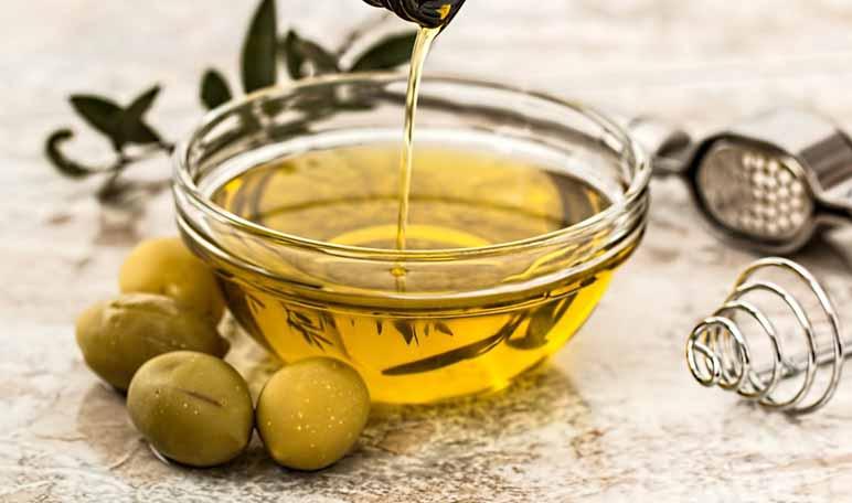 Combate el estreñimiento con aceite de oliva
