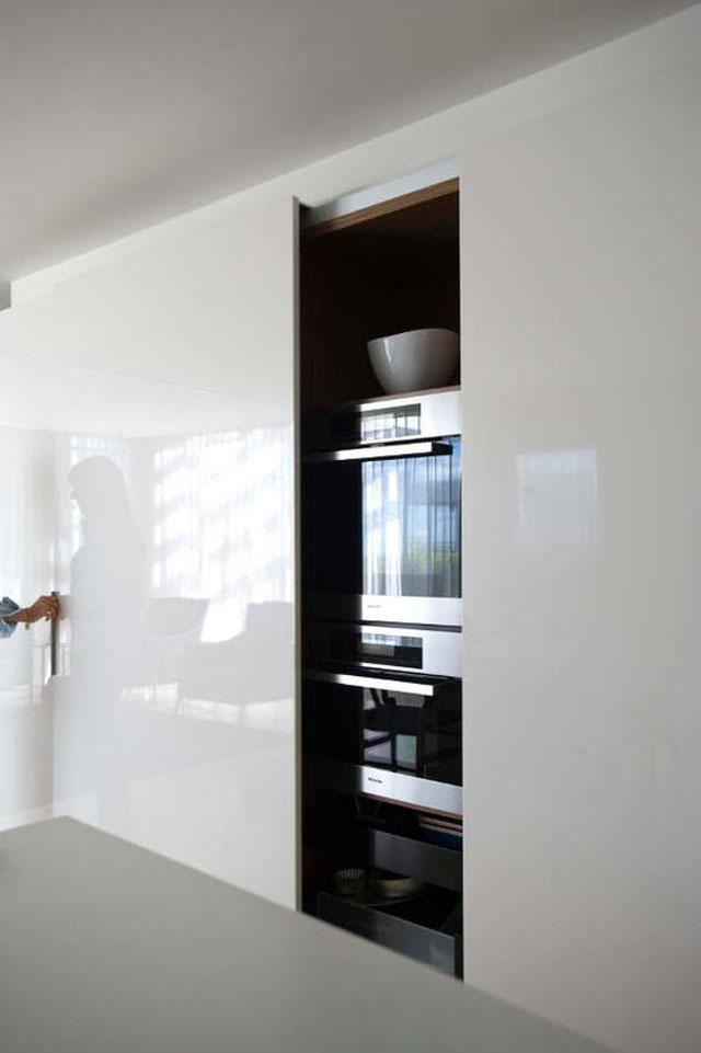 Hidden_Kitchens_12