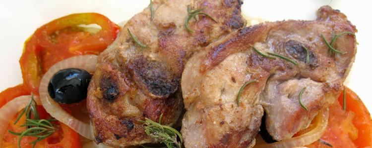 cenas ligeras chuletas de pavo y lombarda con manzana