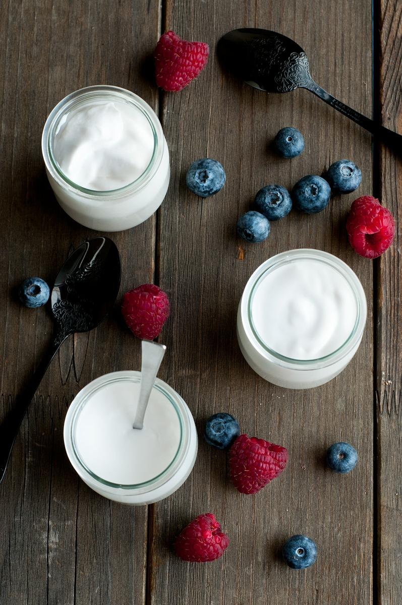 Yogur de coco cremoso, sin lácteos