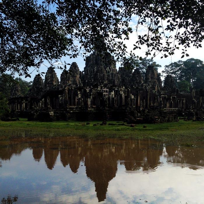 camboya por rio en aqua mekong