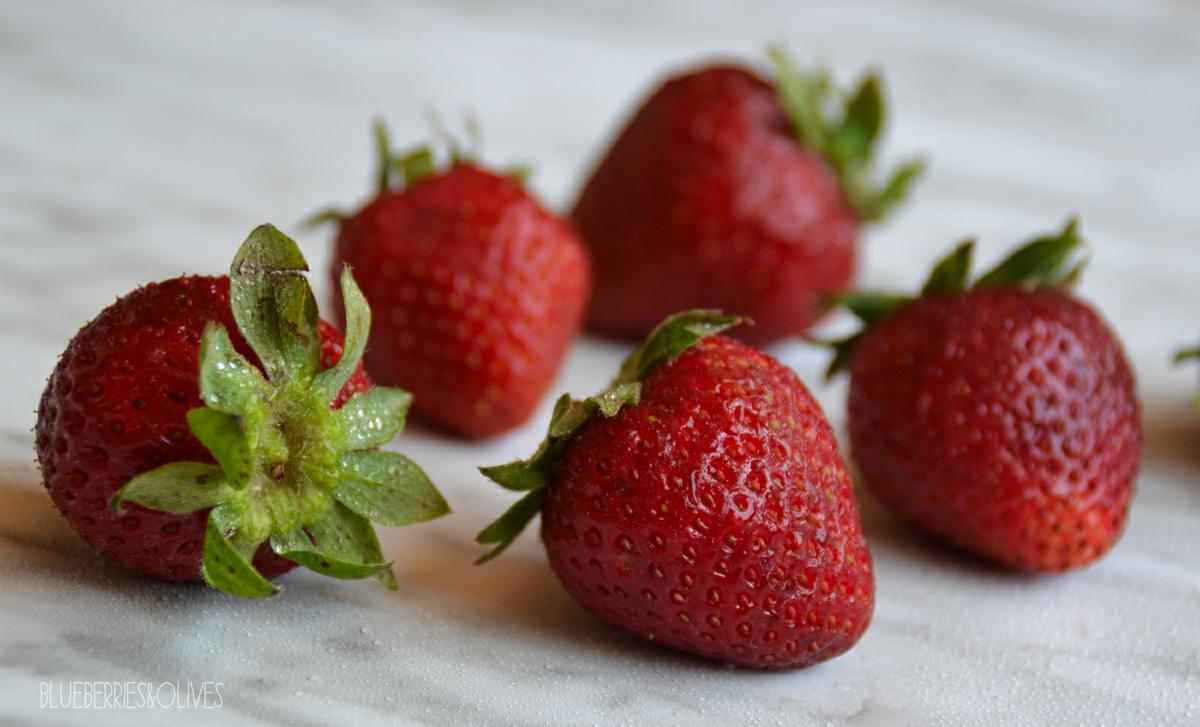 Smoothie bowl de fresas y coco - Strawberry and coconut smoothie bowl