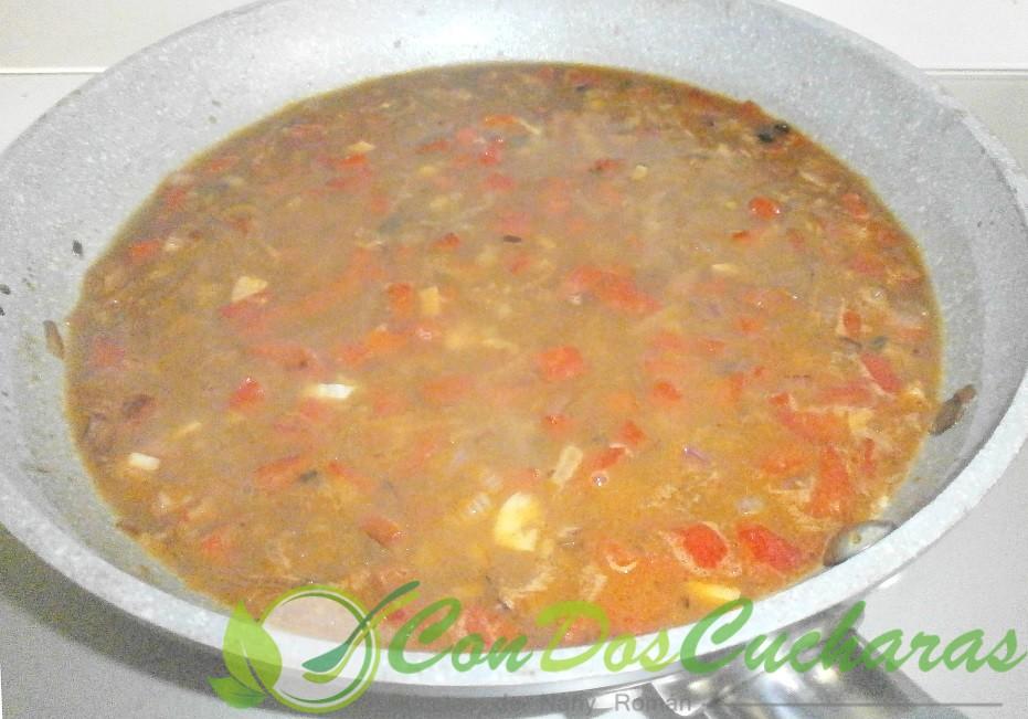 Salsa picante Con dos cucharas