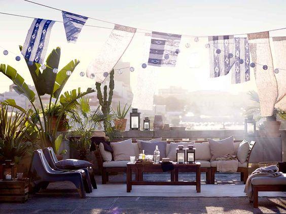 claves_low_cost_para_disfrutar_de_nuestros_exteriores_este_verano_terraza_decoración_estilo_boho