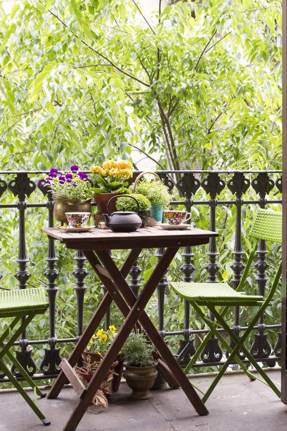 Terraza intima acogedora decoratualma dta balcon verano primavera