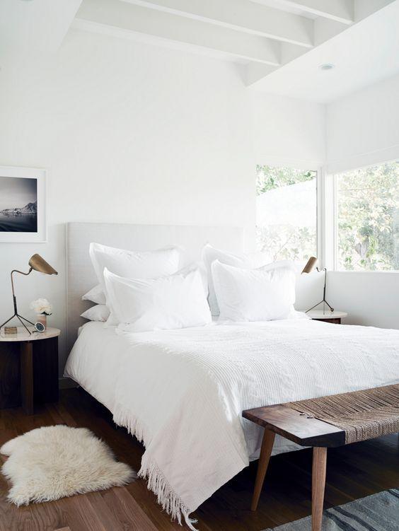 white bedroom 08