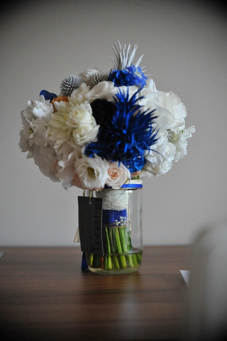 Azul índigo para una boda informal