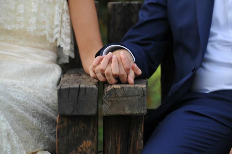 Azul índigo para una boda informal