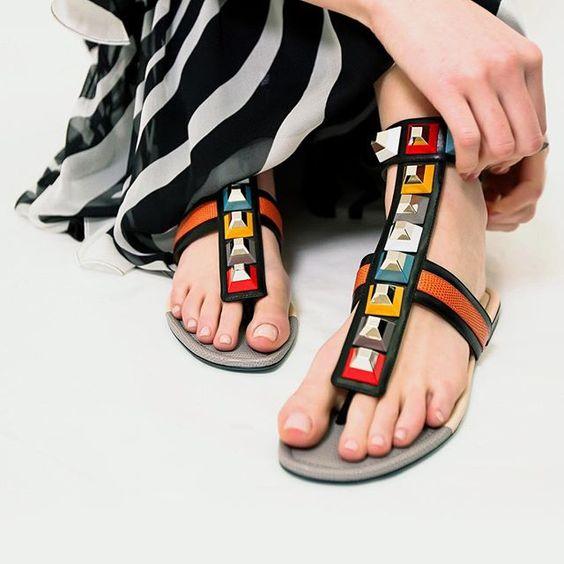 uñas perfectas con una buena pedicura