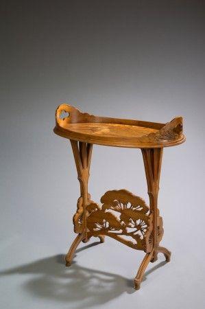 Emile GALLE - table aux ombelles