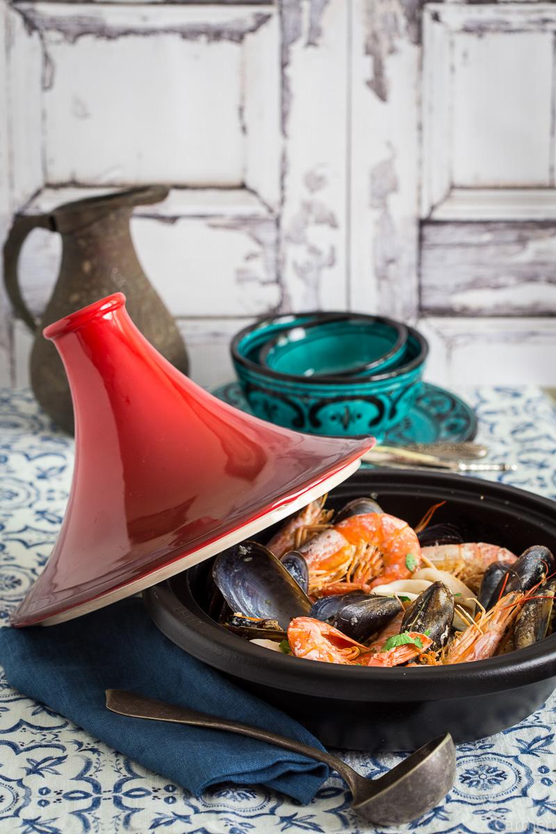 Tajine de marisco olla