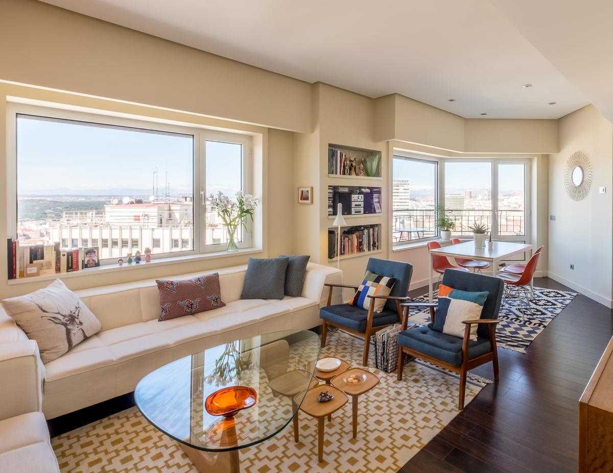 salon sofa y butacas