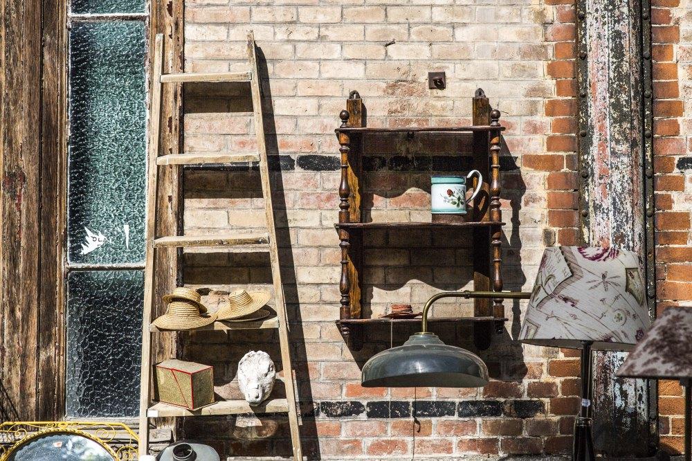 mercado_motores_escalera