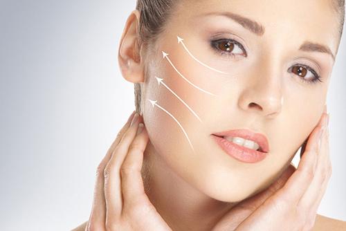 maquilla-con-trazos-ascendentes