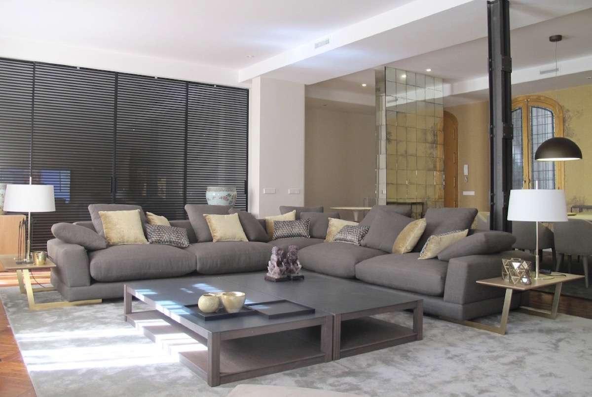 sofás grises Carlos Serra