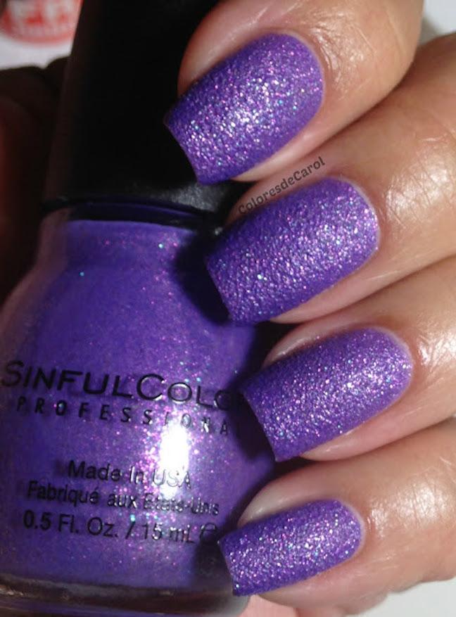 18-Hot-Nail-Polish-Color-Trends-for-This-Season-10