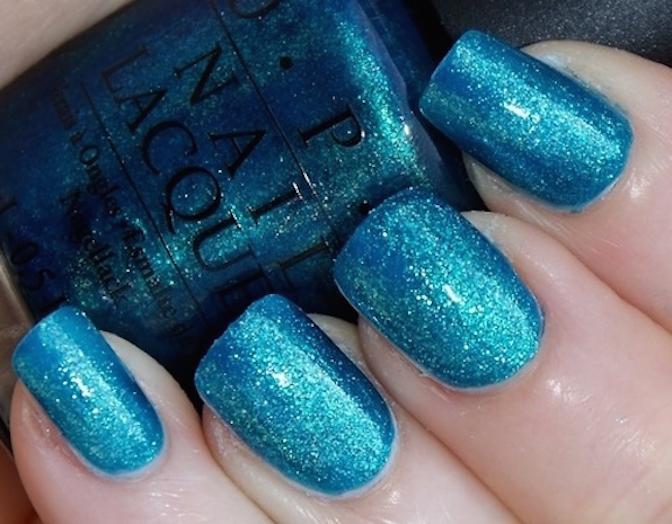 blue-glitter-nails-opi-Favim.com-243137