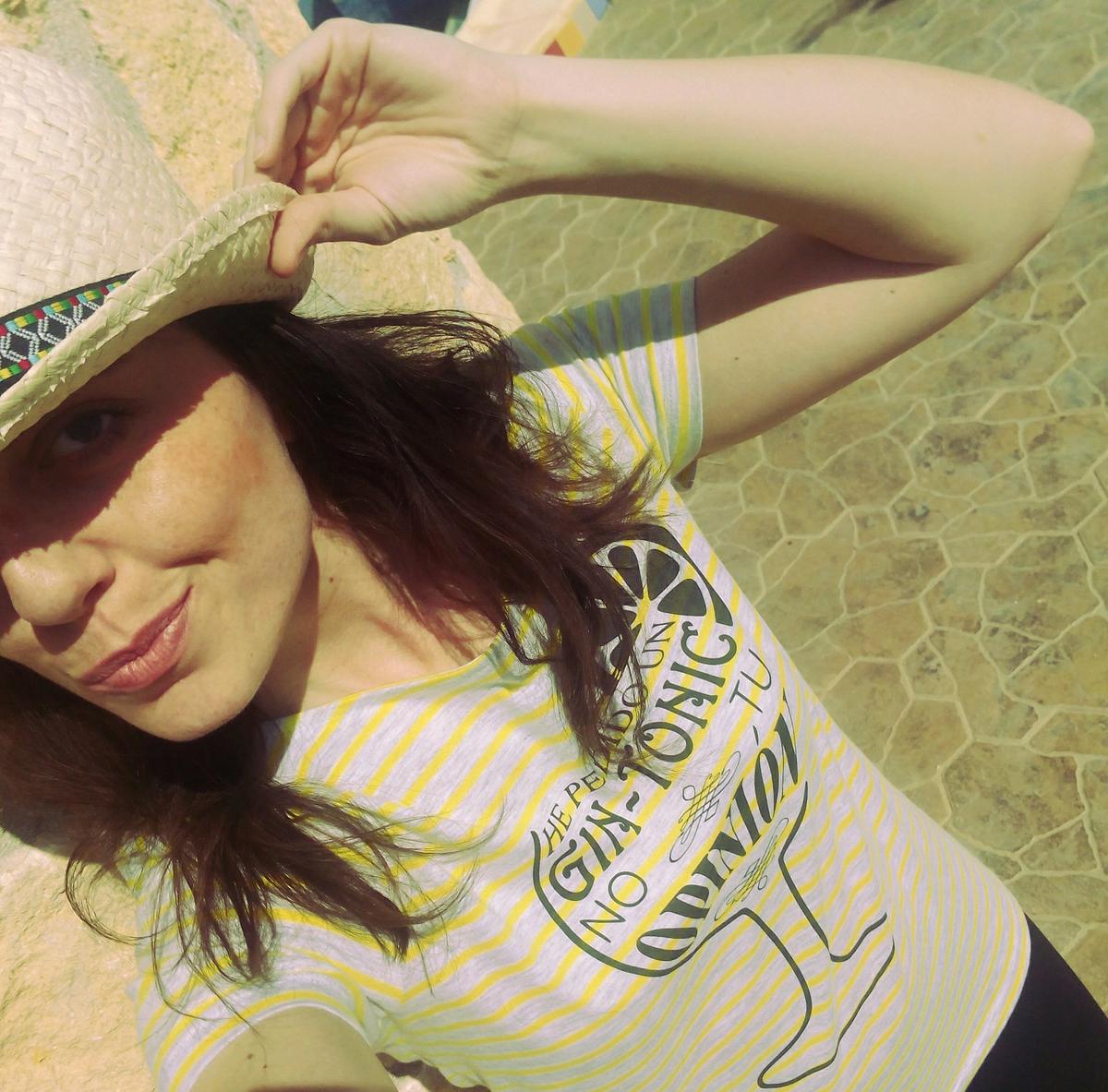 Camiseta "He pedido un gin-tonic, no tu opinión" (pecho)