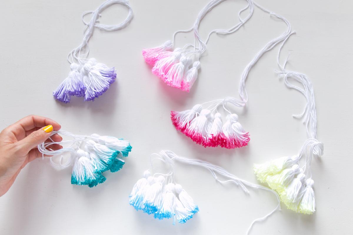 tassels de colores, visto en "I ama Mess Blog"
