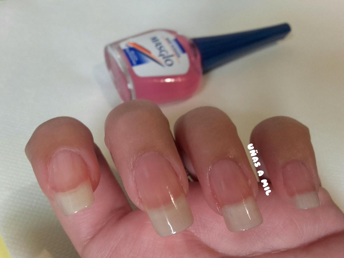 uñas_a_mil_esmaltes_masglo_base_rosa_brillo_secante_amarillo_fanatica_rojo_sugestiva_apoyo_seleccion_española_nail_art_diseño_decoracion_uñas_españa (5)