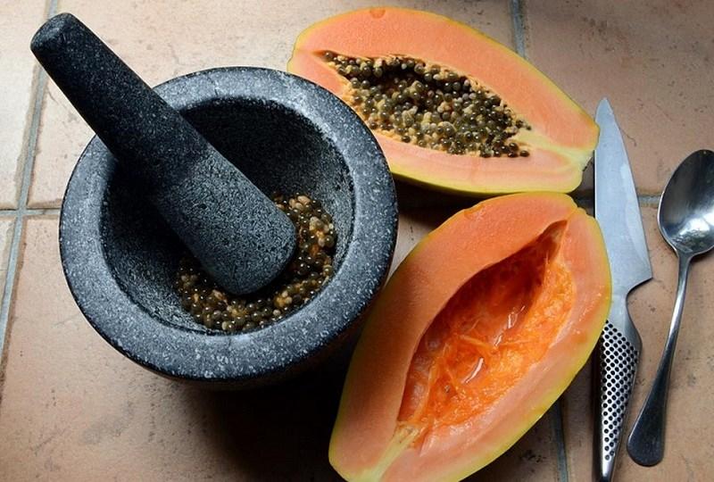 Empezar a comer semillas de papaya ahora mismo, son una cura mágica para el intestino, hígado, riñón y otras enfermedades