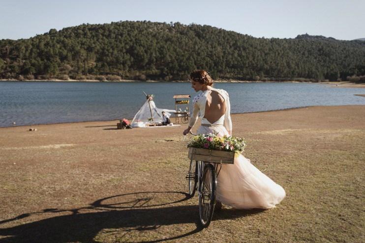 Una seción editorial love day en All Lovely Party