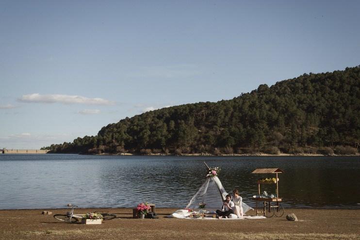 Una seción editorial love day en All Lovely Party