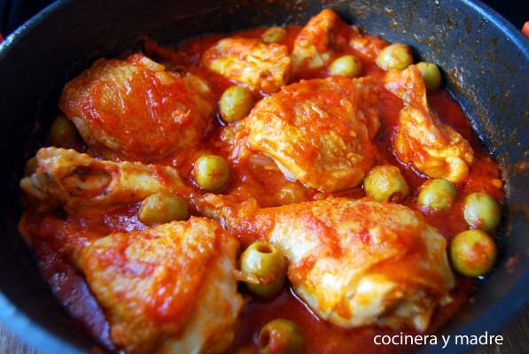 pollo con aceitunas