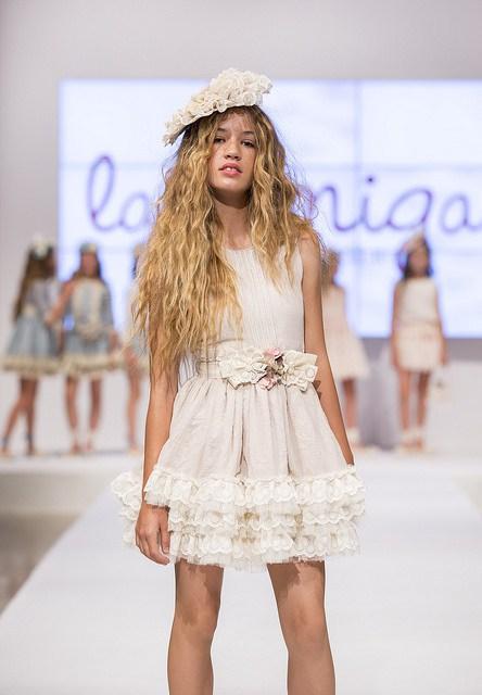 27850141916_626fdb48a9_z