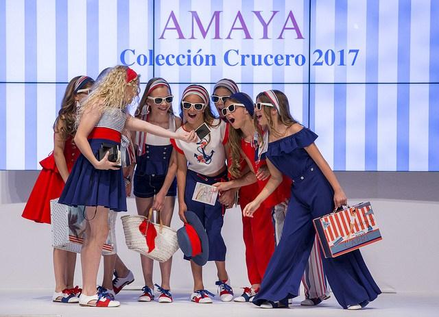 27272766794_91e833bbcb_z